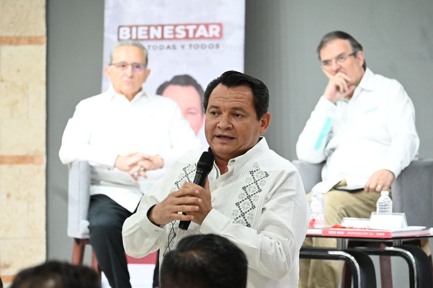Ante constructores, “Huacho” Díaz y Marcelo Ebrard proponen mayor cooperación con el gobierno federal